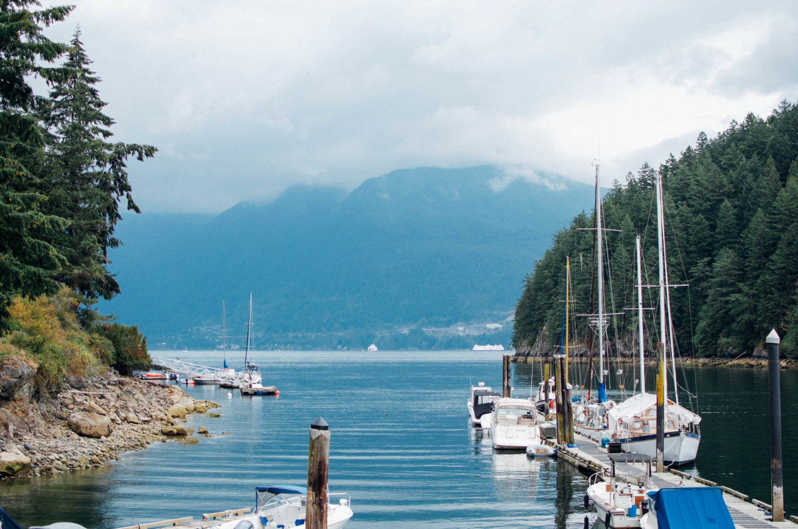 A 30 minute trip from Vancouver, Bowen Island is idyllic with its pristine beauty, tranquil shores and a perfect getaway.