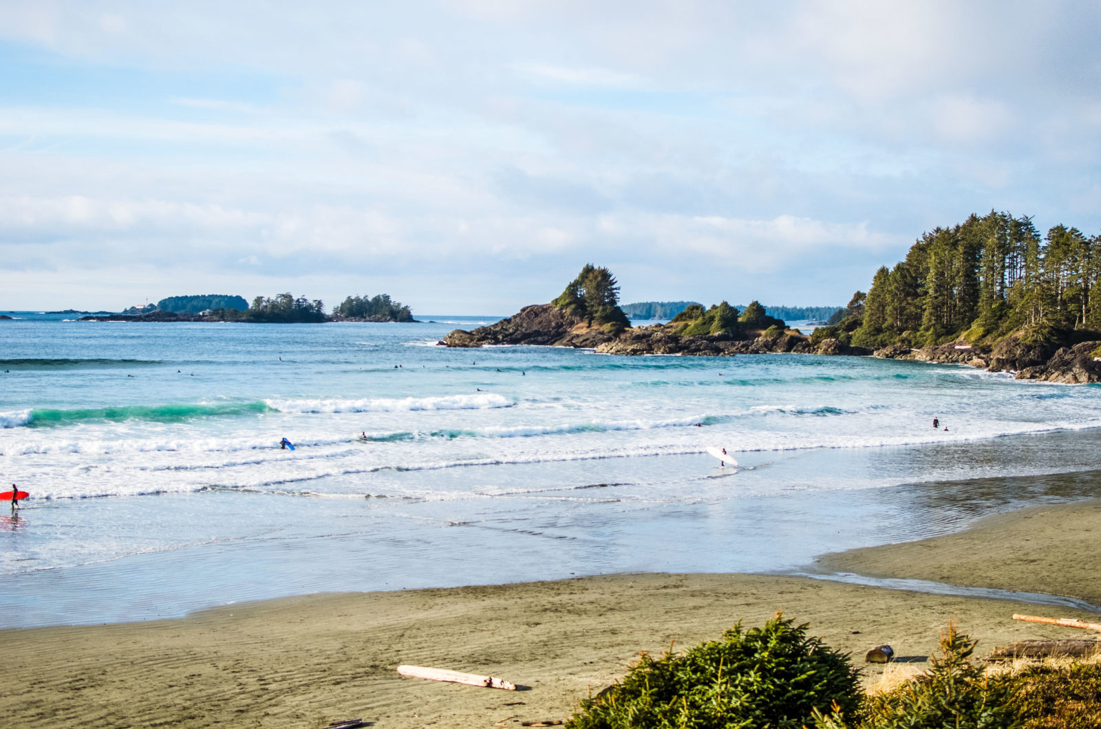 How to enjoy three perfect days in Tofino, BC. An idyllic, surfing town with amazing food, people and beautiful landscapes at every turn.