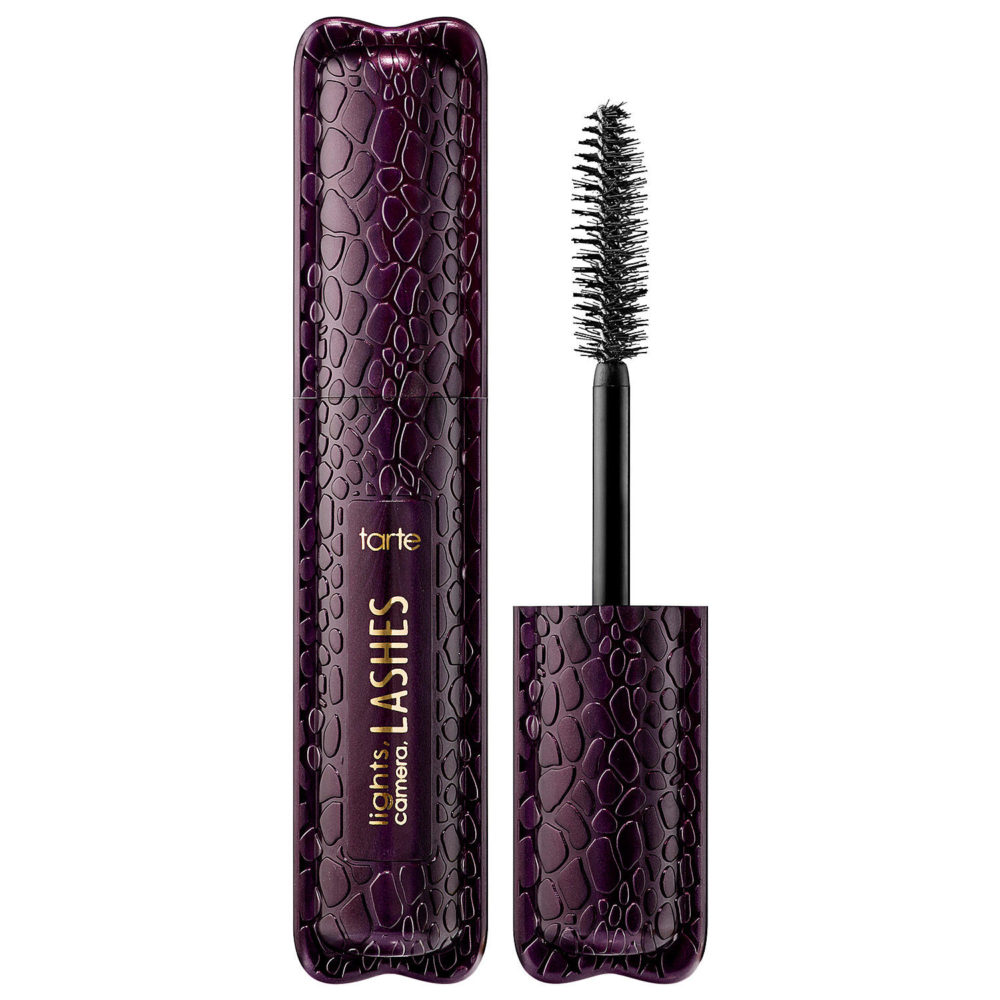 I obsess over finding the perfect mascara and wanted to share my picks for best mascaras of all time. Check out all 12 brands!
