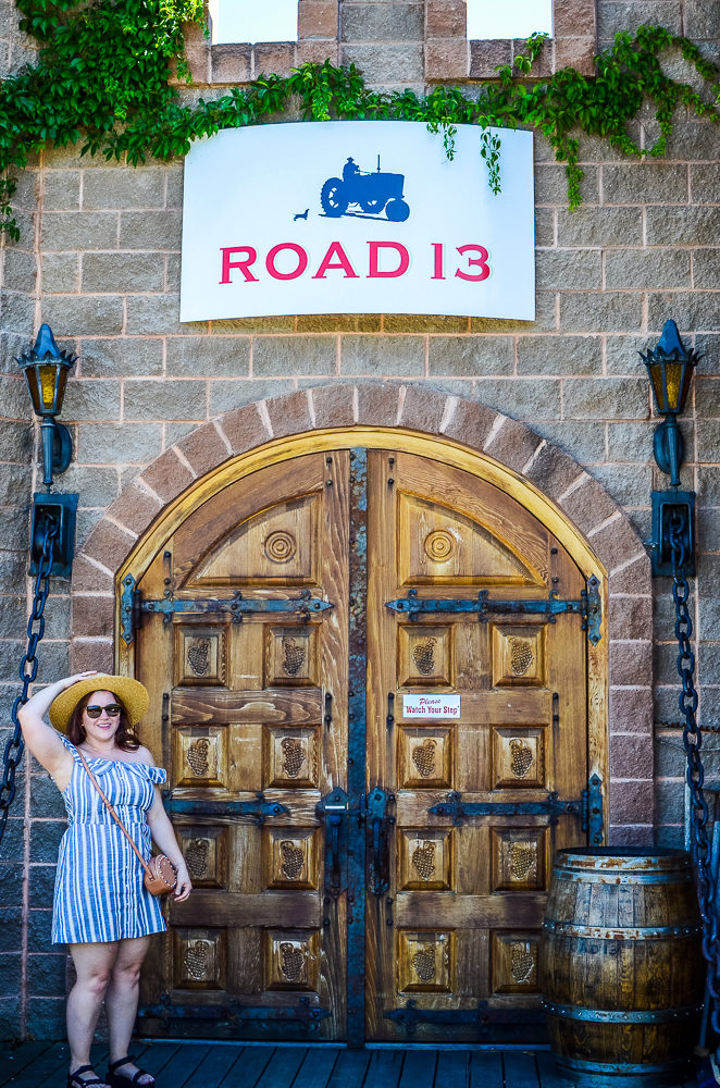 I'm sharing how to spend 3 amazing days in Osoyoos, BC. Canada's only desert, has wineries, a warm lake, great food & 100s of fruit stands.