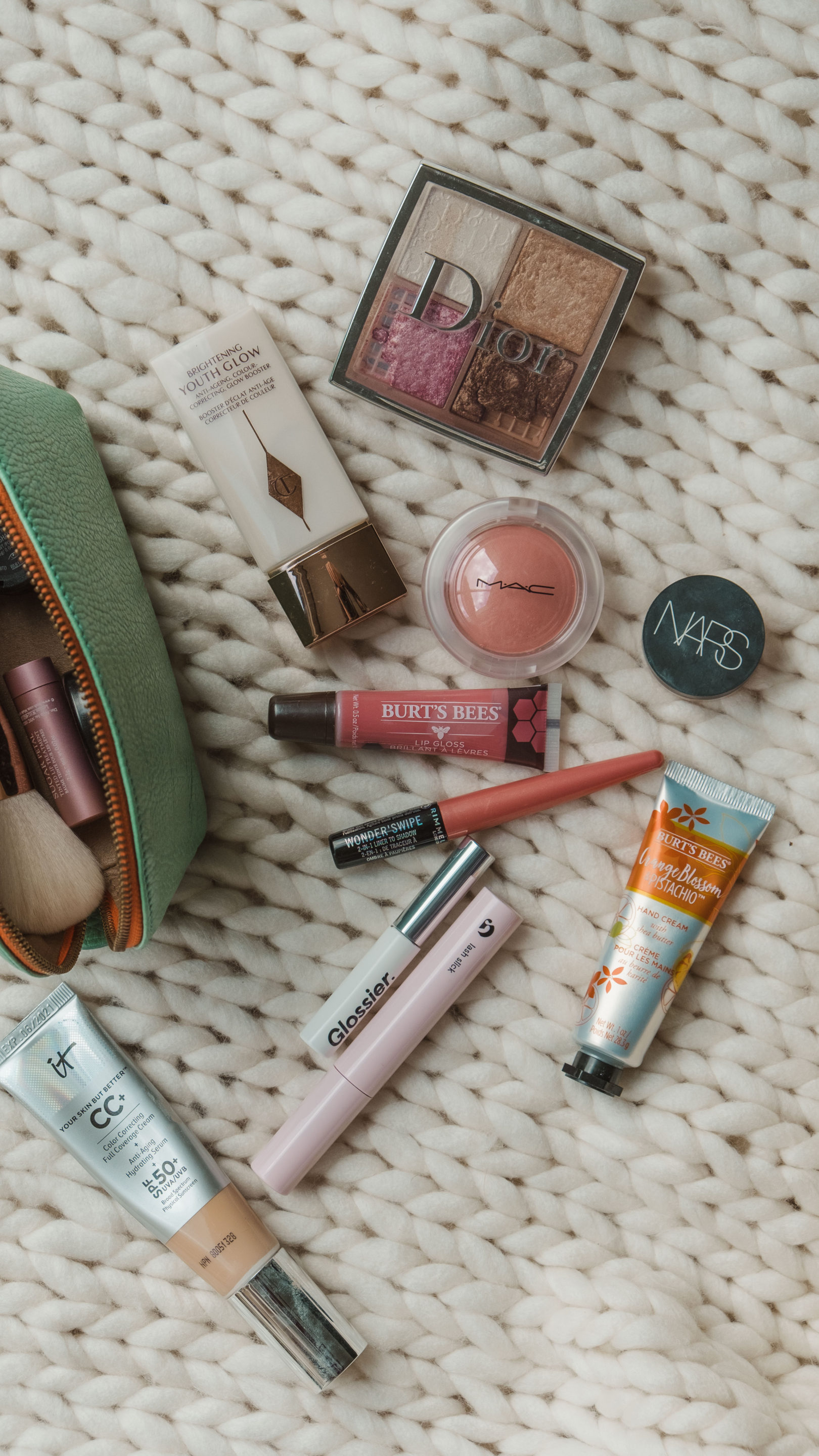 What's In My Everyday Makeup Bag