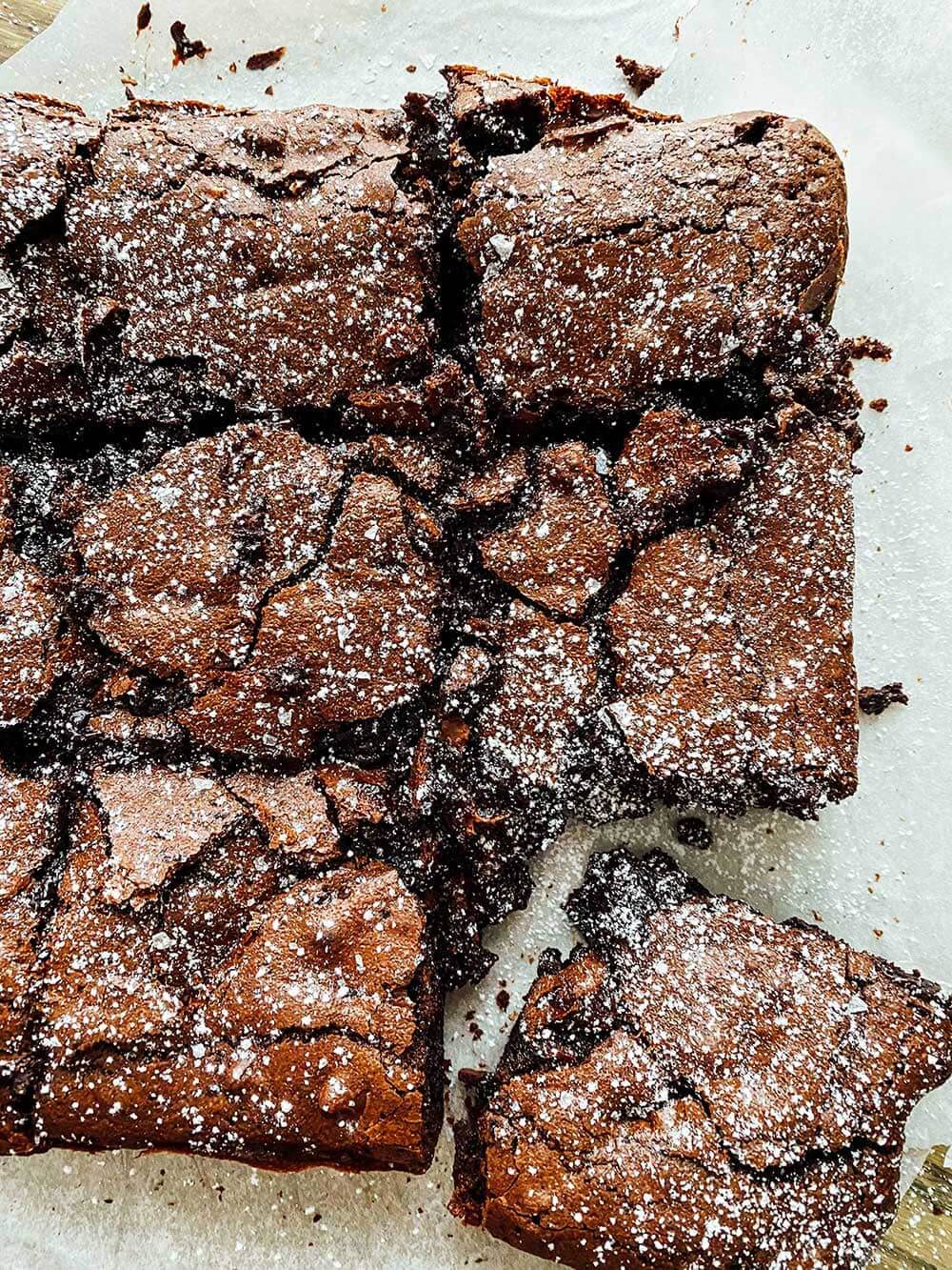 Fudgy Crinkle Top Brownies To Make Tonight