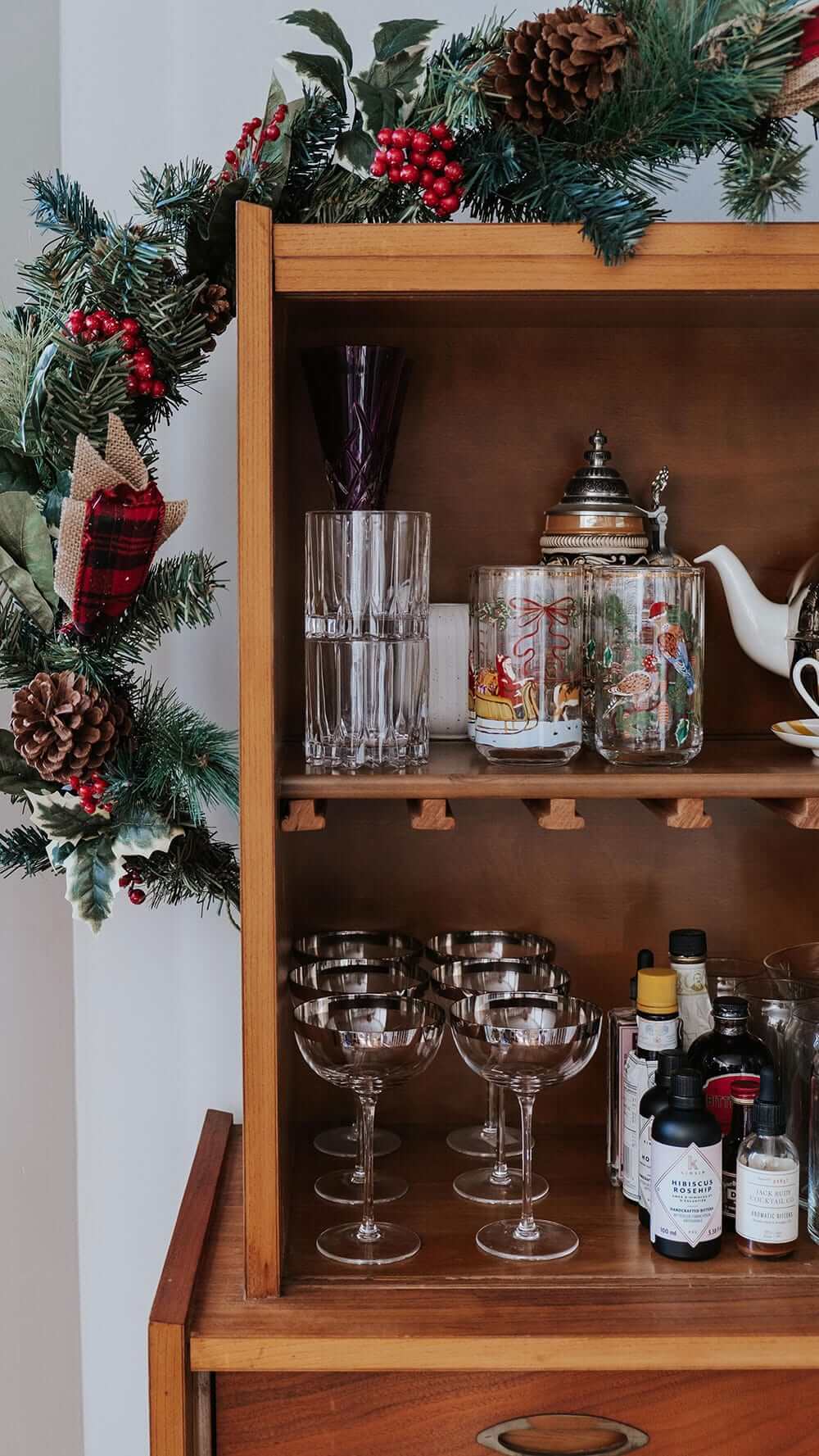 How to Stock a Bar Cart